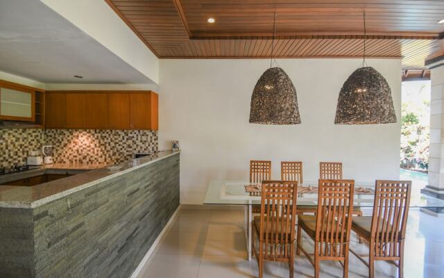 Rumah Pantai Berawa - Ex Canggu Club House