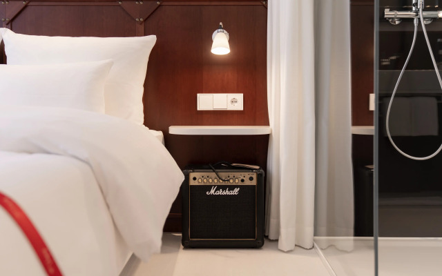 Ruby Leni Hotel Dusseldorf