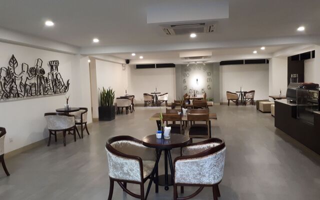 Kuch Oudom Hotel