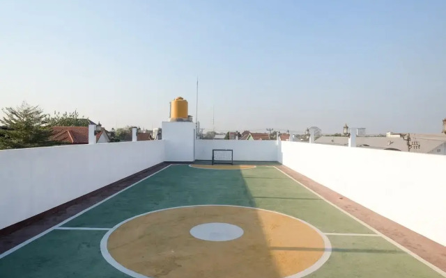 Urbanview Syariah Wisma Nabil Solo