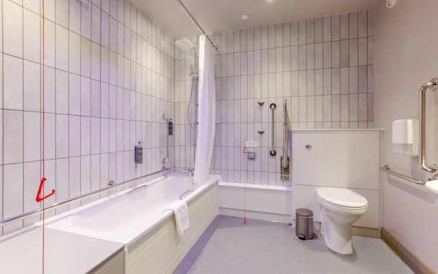 Premier Inn Glasgow Newton Mearns - M77 J4
