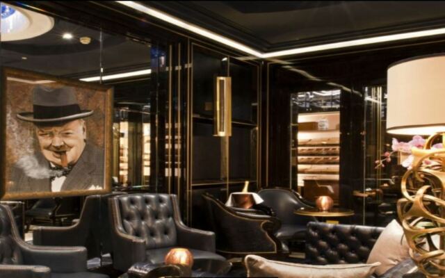 The Wellesley Knightsbridge, A Luxury Collection Hotel