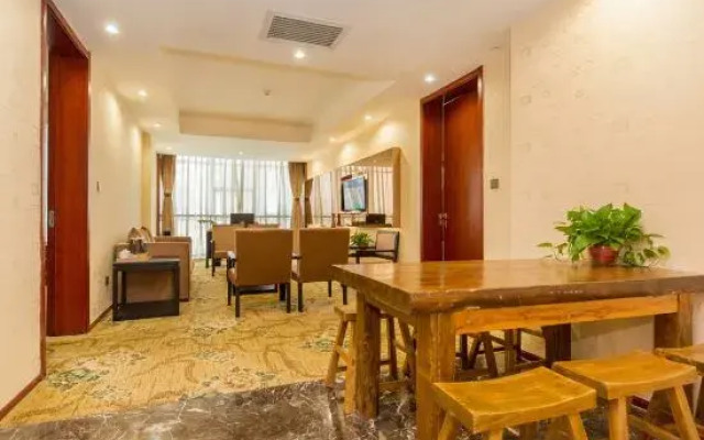 Guanzhong Hotel