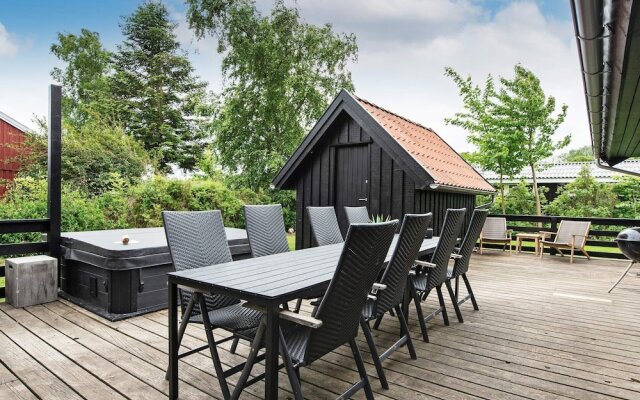 Homely Holiday Home in Juelsminde With Sauna