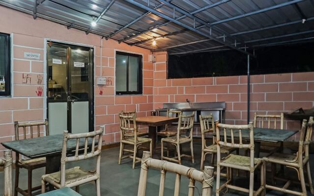 OYO Flagship 23096 Laxmi Residency
