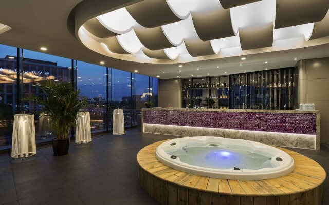 Novotel Shanghai Hongqiao Hotel