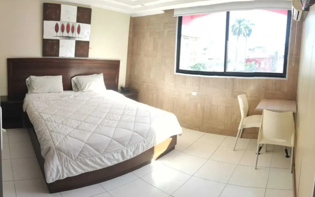 Hotel San Thomas Inn