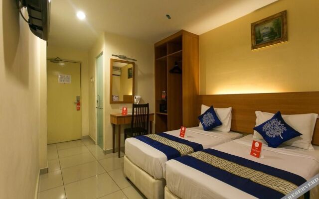 OYO Rooms Brickfields Old Town White Coffee