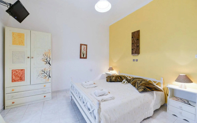 Ammos Apartments