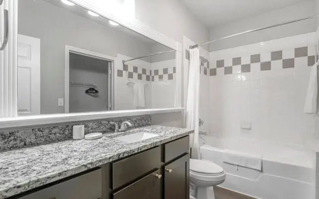 River Park West Apartments By Barsala
