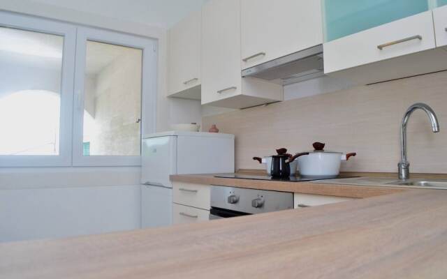 Charming Apartment Venilia Green