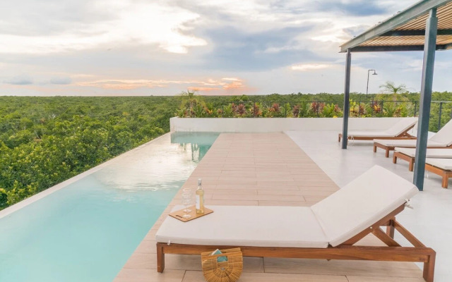 Tulum 525 #101 By Lockey
