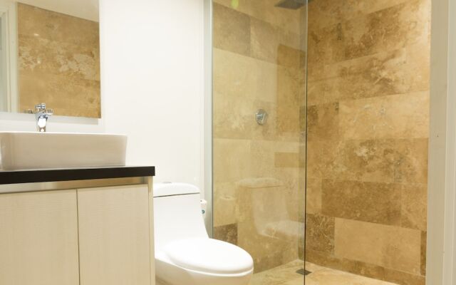 Tropic Playa Apartments by Homing Bird