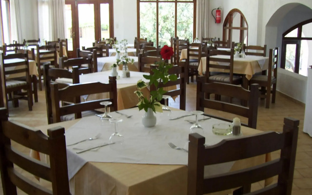 Dimitra Hotel