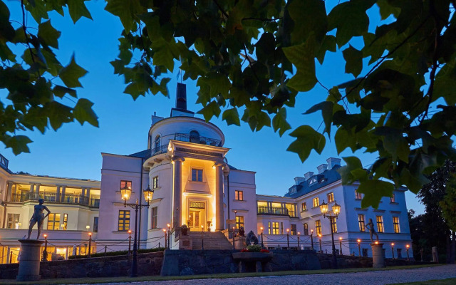 Schlosshotel Burg Schlitz