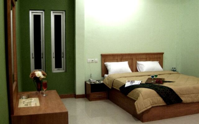 Grand Sirao Hotel