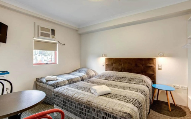 Arena Hotel