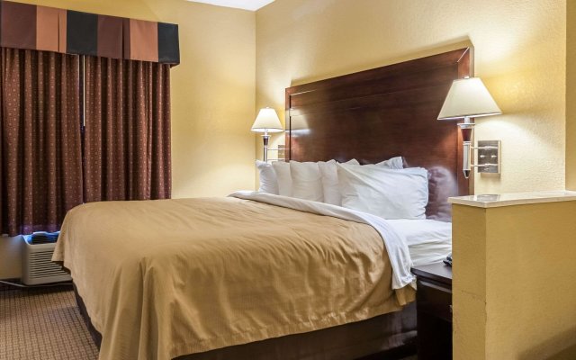 Quality Inn & Suites Lafayette