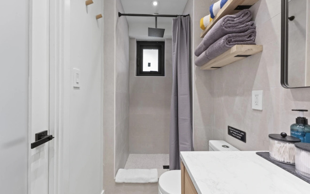 Royal Waikiki Condos at the Royal Kuhio