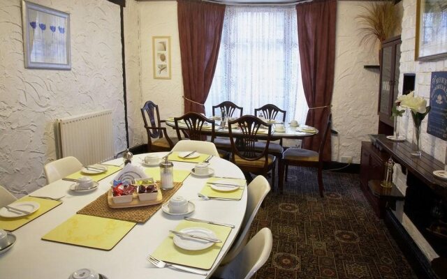 OYO Tudor Lodge - Redcar Beach