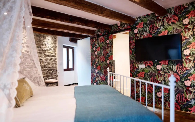 MM Apartments