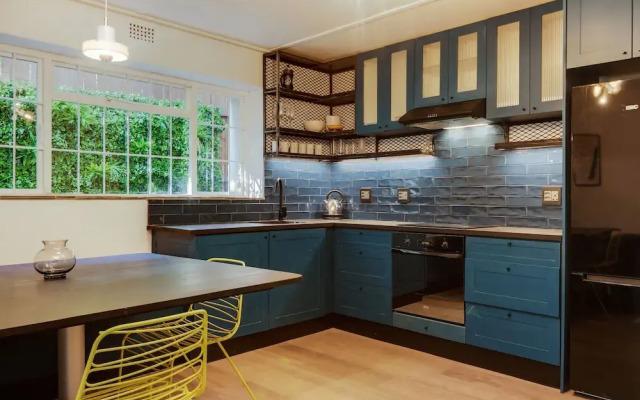 Victorian Manor Apartment