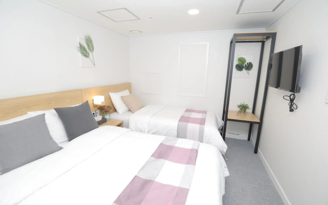 Line Hotel Myeongdong