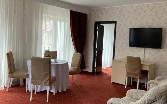 Miraj Poiana Brasov