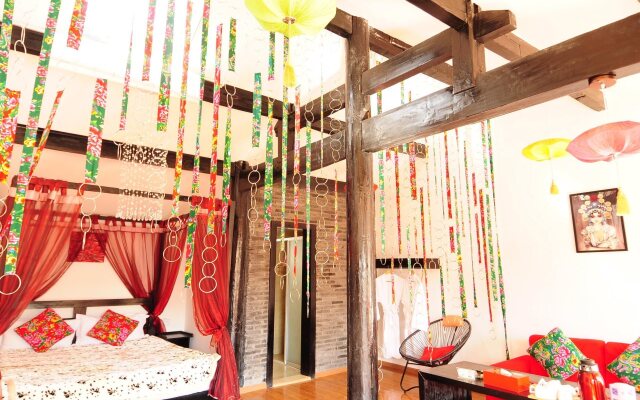 Lijiang Warm Flowers Guesthouse