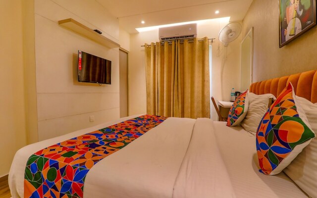 FabHotel Geetraj Palace