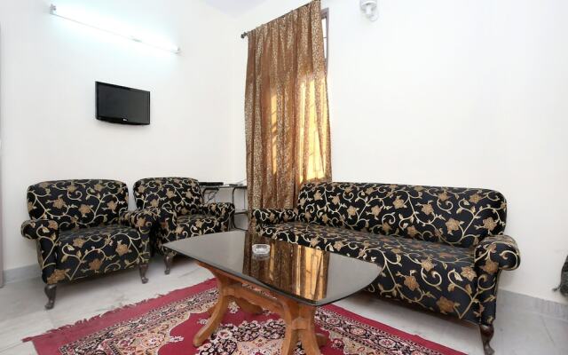 OYO 10310 Home 3BHK Shoghi