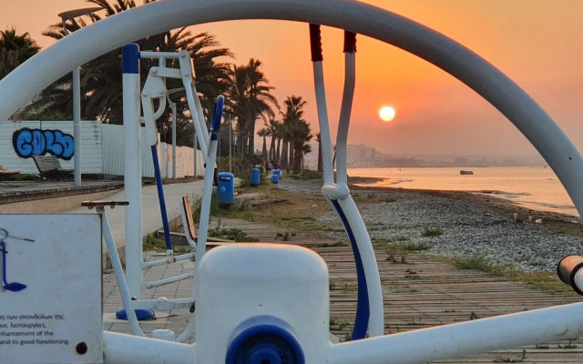 Modern Apartment Near the Beach, Oroklini, Cyprus