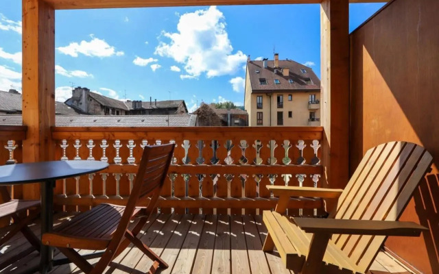 A l'aventure ! Joli T2 avec balcon, centre ville.