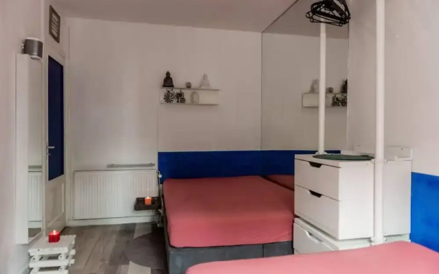 Nice 2 Double Bed in Sunny House in Amsterdam West