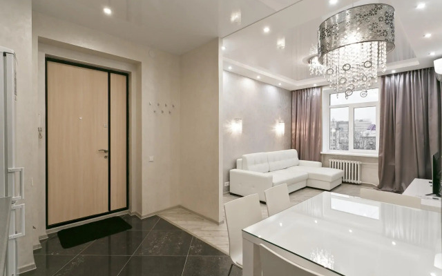 Апартаменты на Городской Вал 10