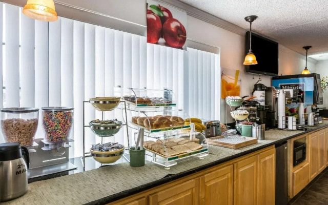 Quality Inn Near Fort Hunter Liggett