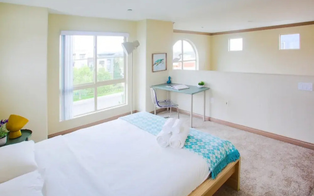 Luxury Suites Irvine