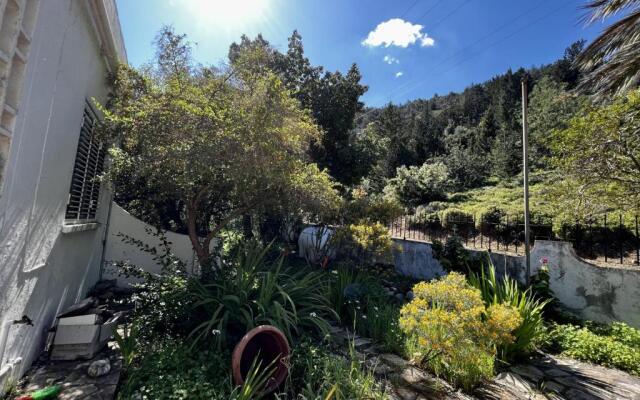 Sea View Spacious Private Villa in Lapta