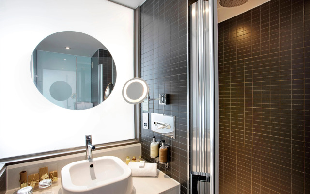 Holiday Inn Bristol City Centre by IHG