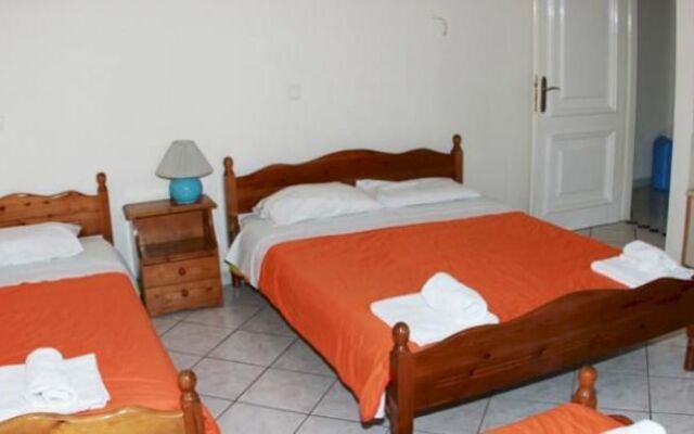 Tonia Hotel