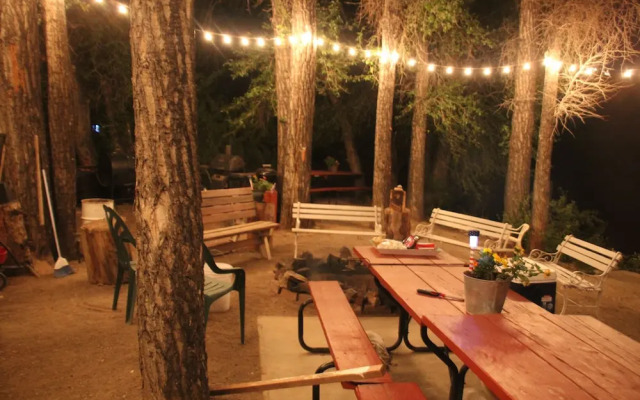 Black Bear Inn