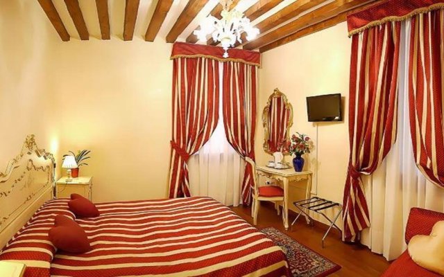 San Luca Splendid Suites