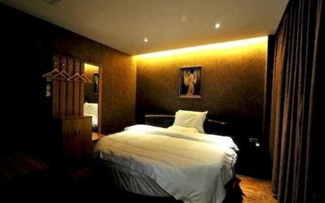 Hongcheng Business Hotel