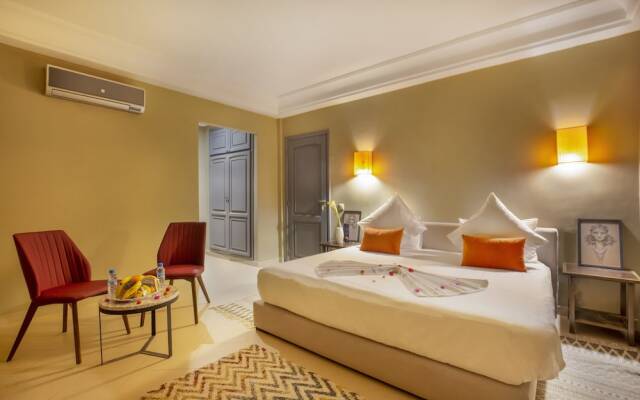 Malaya Suites & Villas