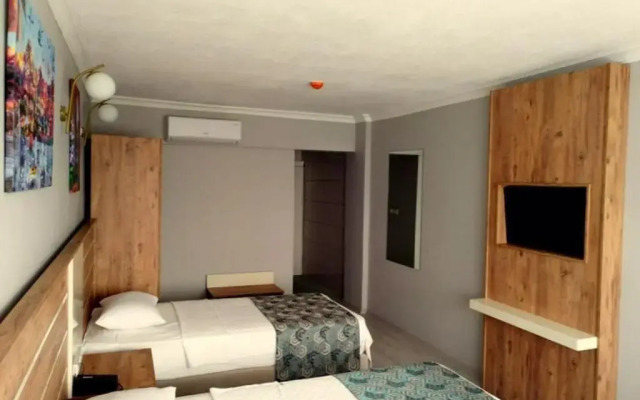 Anibal Hotel