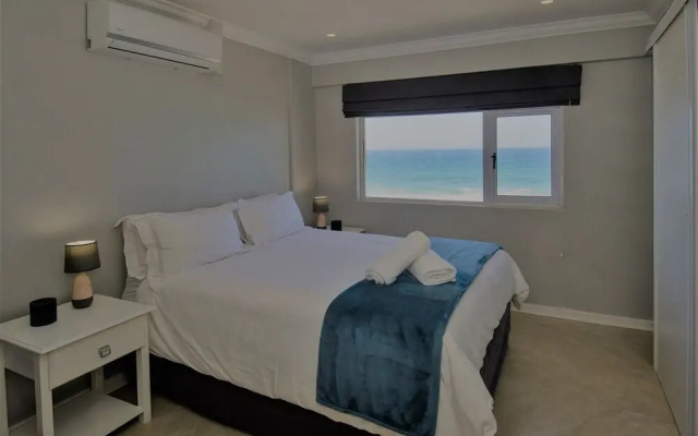 404 Cozumel Umdloti Beachfront Magic