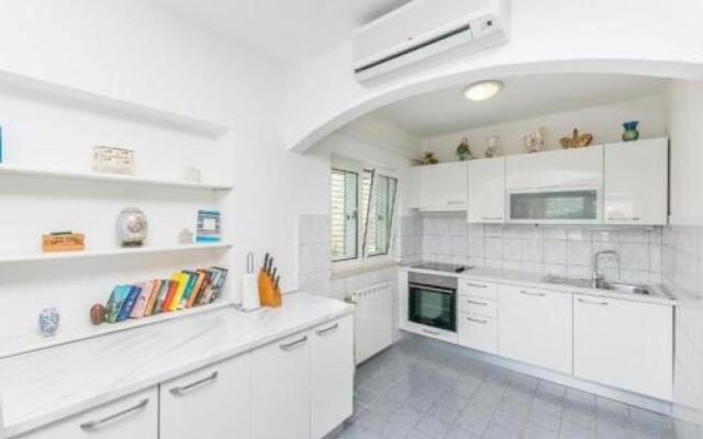 Apartments Rosanda 508