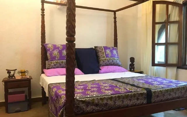 Room in Villa - Giulia Patio House Watamu