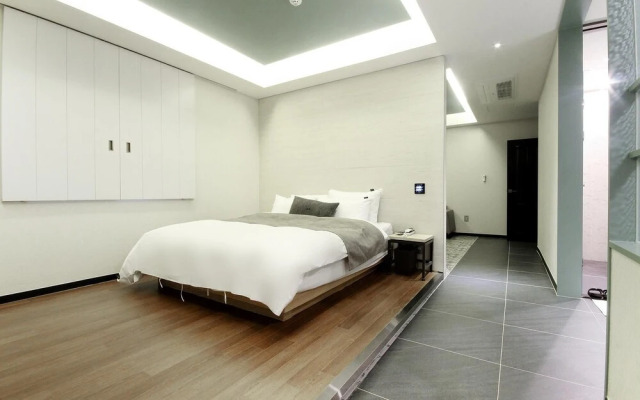 Yangsan Bukbudong Lime Hotel