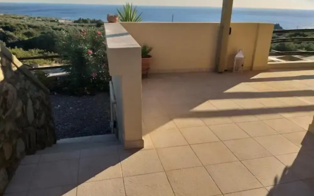 Stone Gea Apartment up Floor